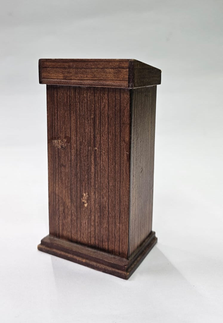 Wooden Podium Memento